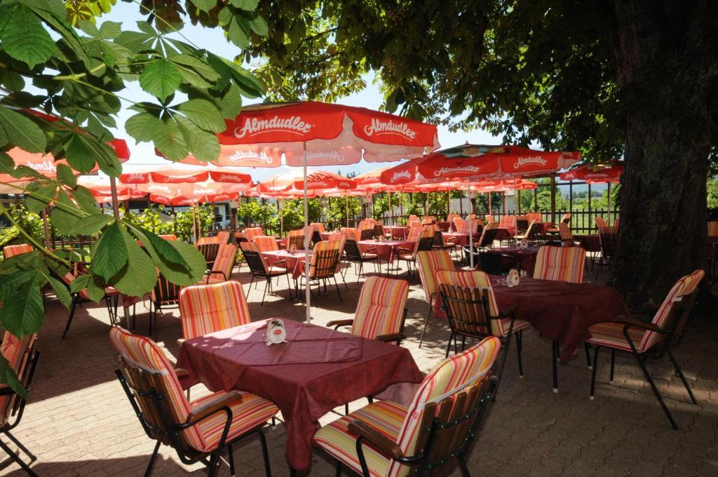 Gasthof Bacher Villach Exterior photo